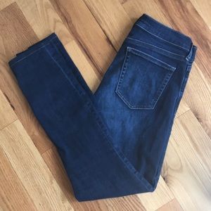 GAP Jeans - Gap resolution true skinny jeans. Size 27 regular! GAP Jeans - Gap resolution true skinny jeans. Size 27 regular!